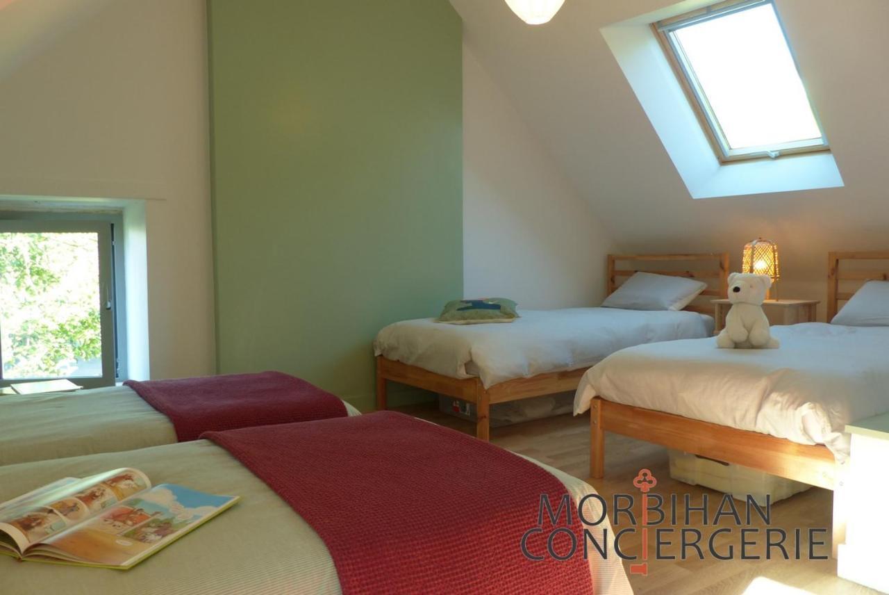 Belle Longere En Campagne A Larmor Baden Villa Exterior photo